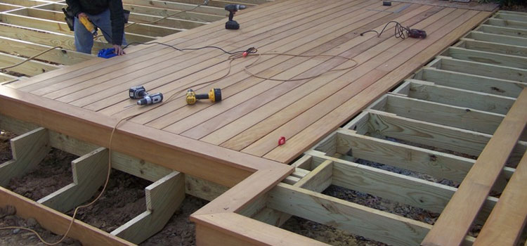 Wood Deck Builders in Studio City, CA